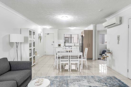 2/57 Collins St, Nundah, Qld 4012