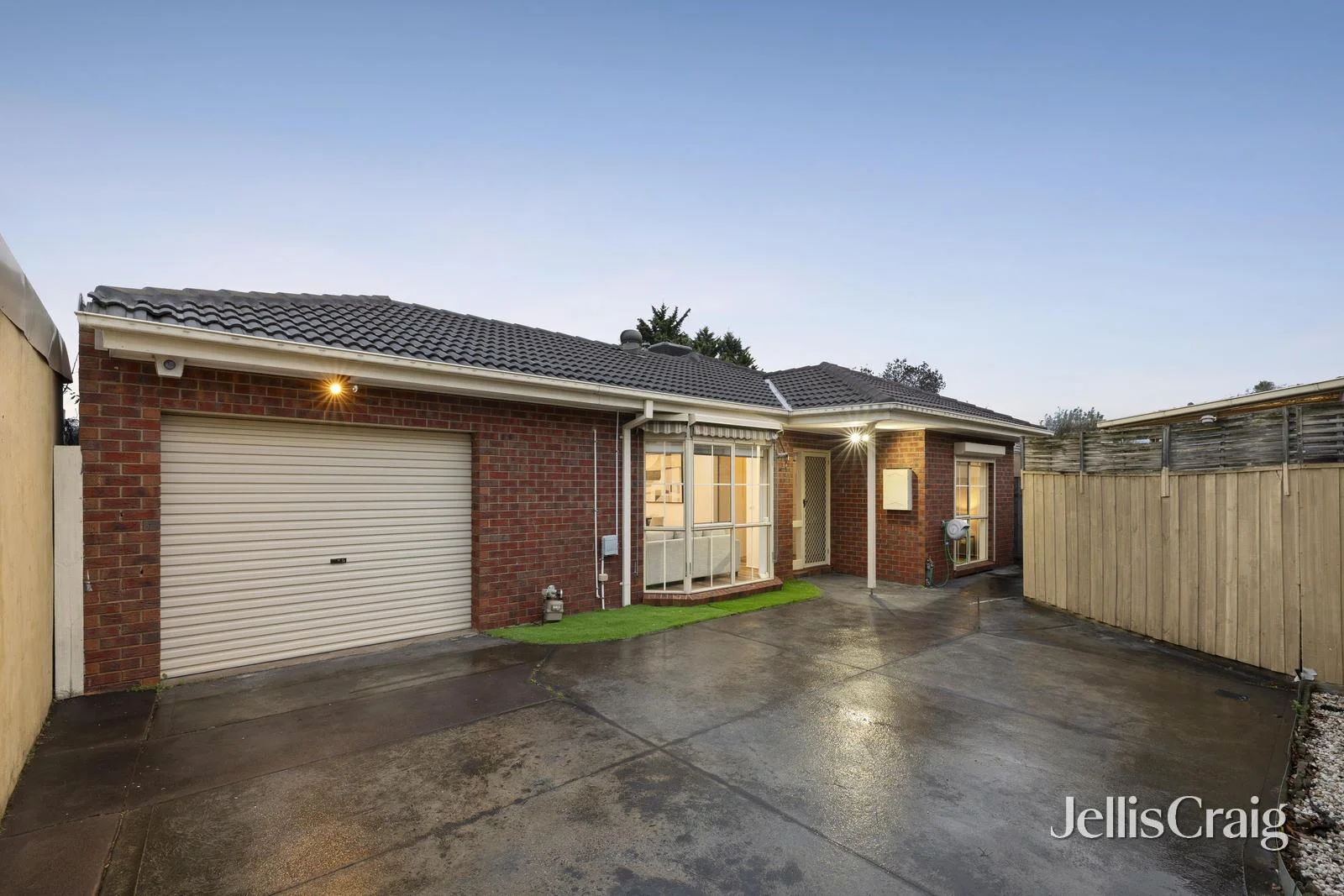 2/6 Richard Street, Bentleigh East, Vic 3165