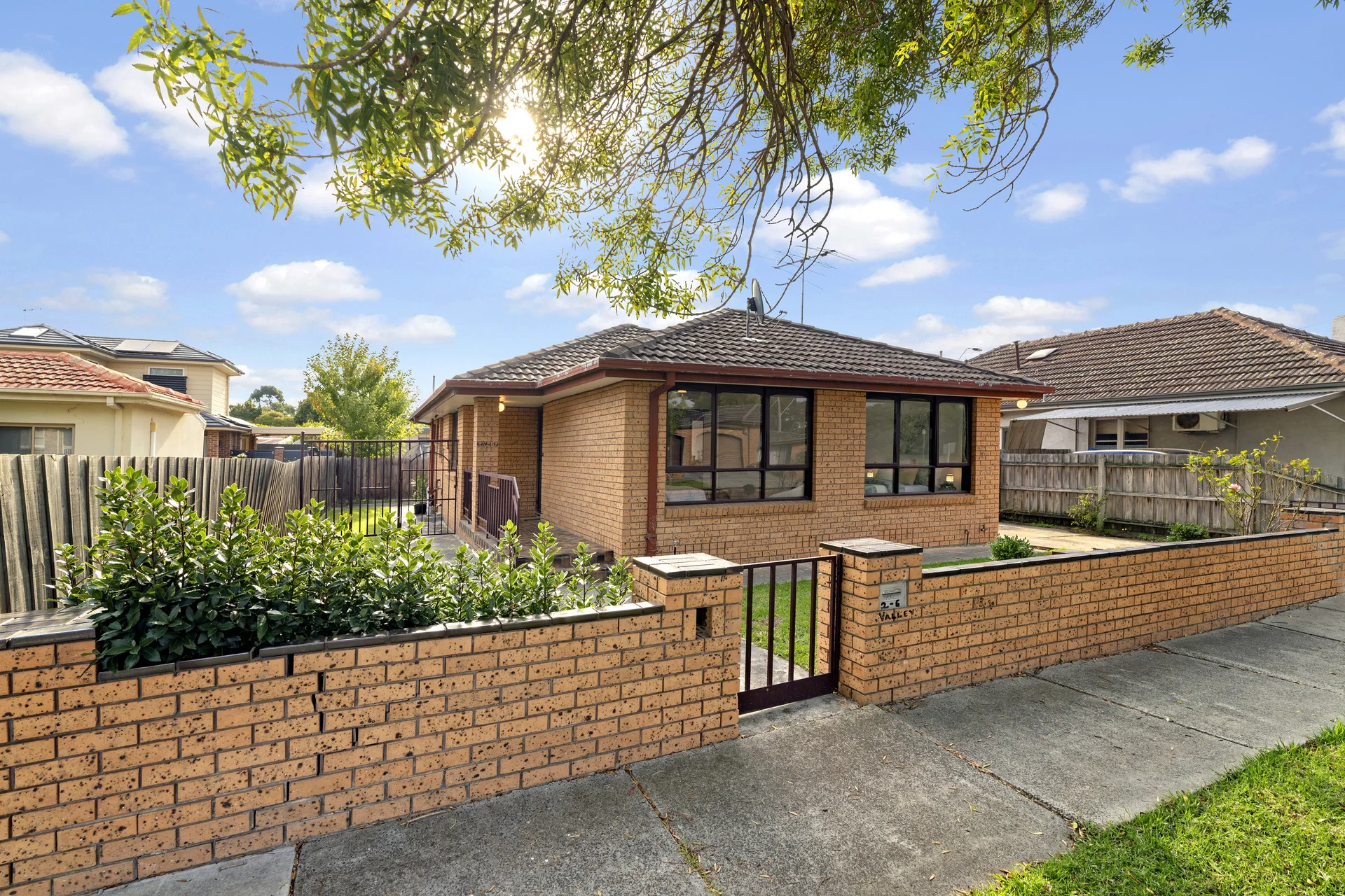 2/6 Valley Street, Oakleigh South, Vic 3167