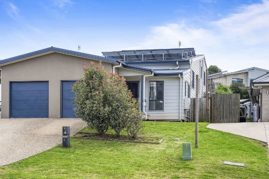 2/65 Barlow Street, Cranley, Qld 4350