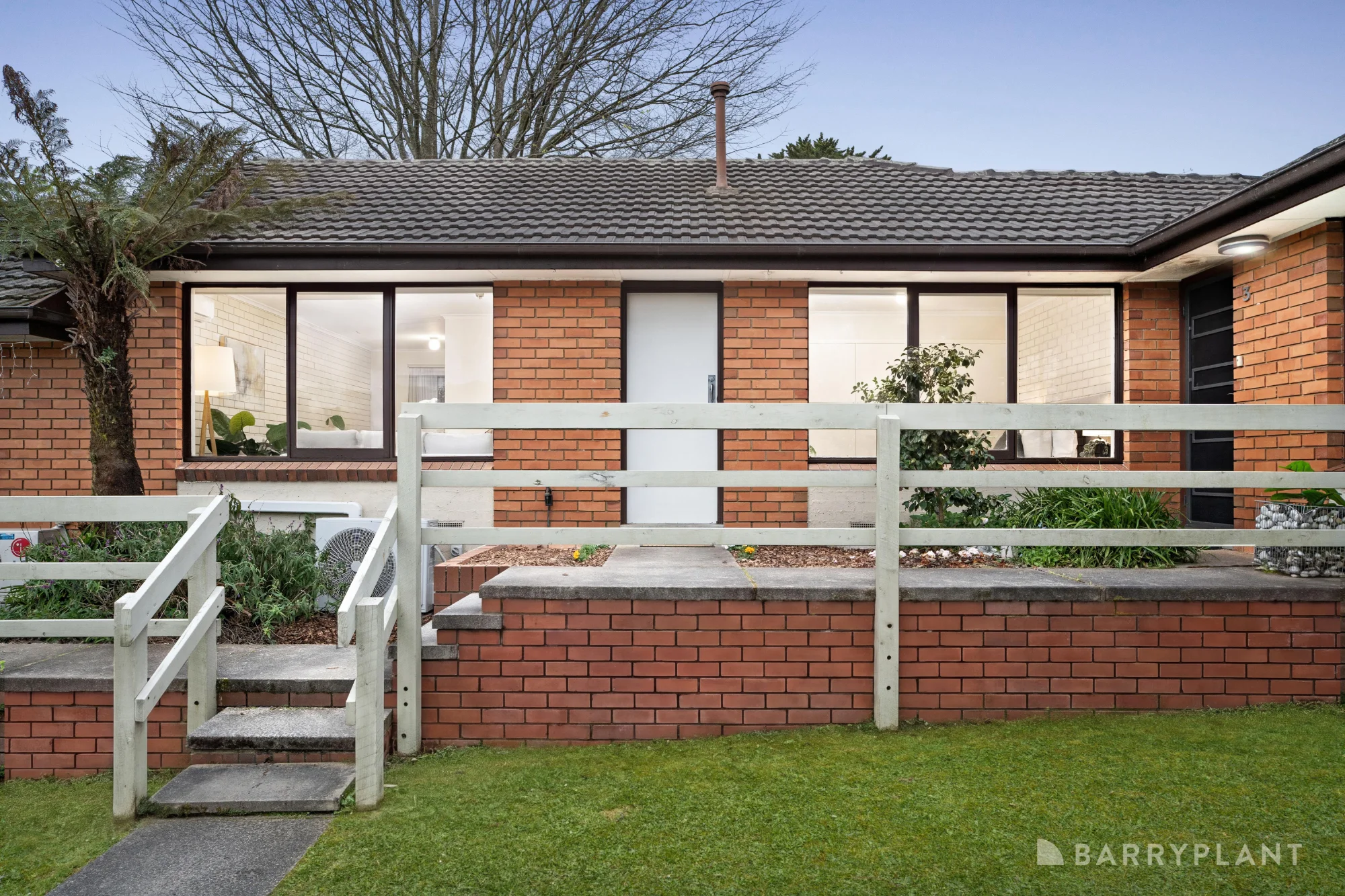 2/7 Barina Crescent, Croydon, Vic 3136