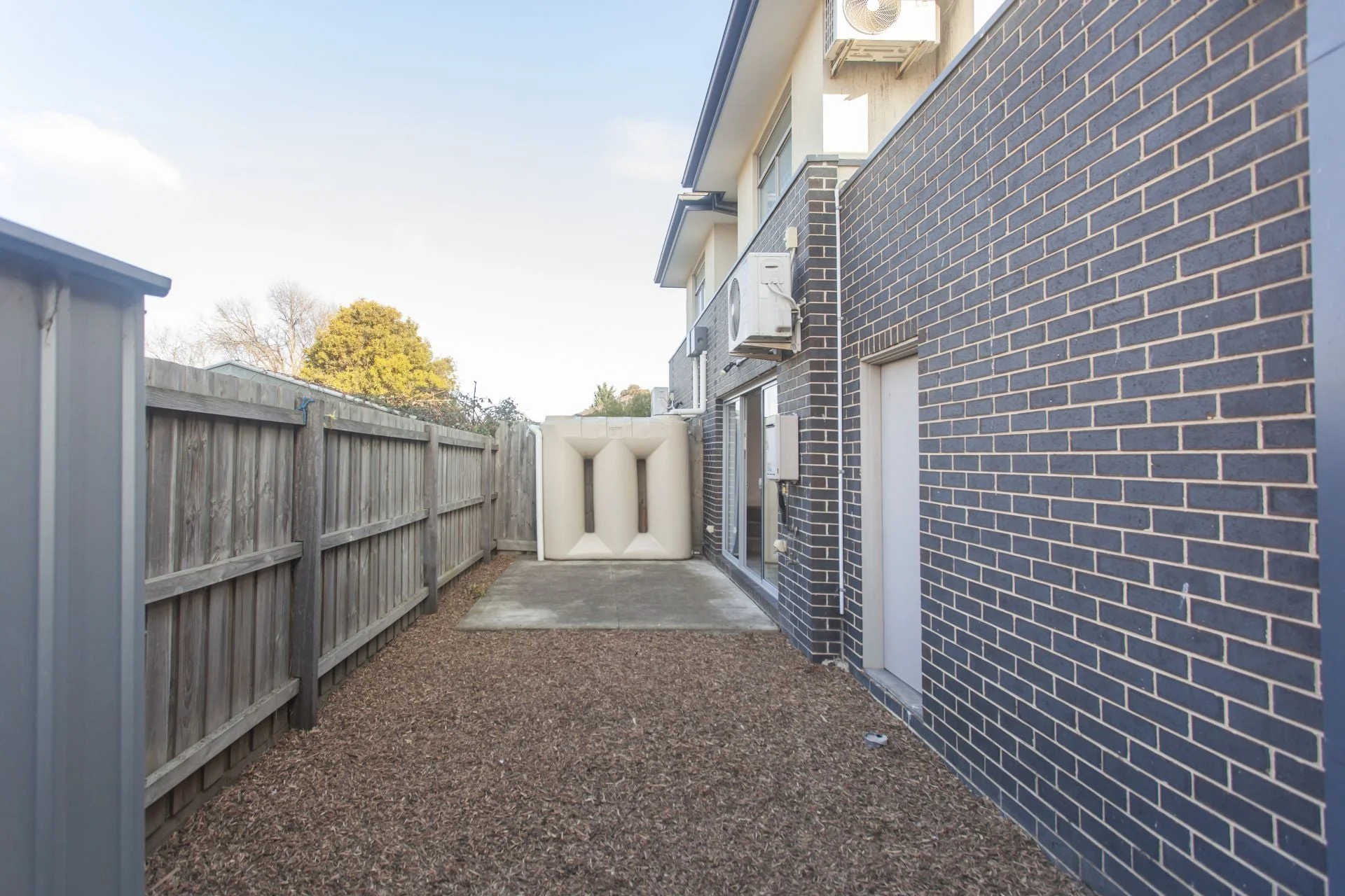 2/7 Martell Str., Broadmeadows, Vic 3047