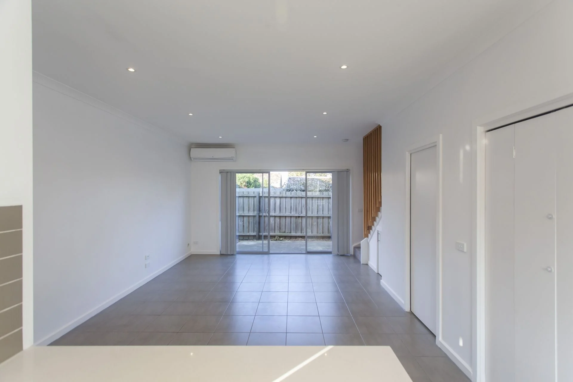 2/7 Martell Str., Broadmeadows, Vic 3047