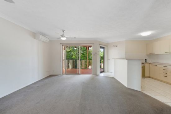 2/73 Swan Street, Gordon Park, Qld 4031