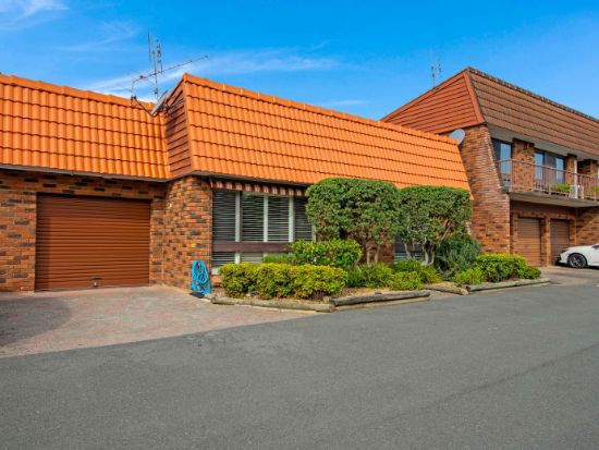 2/9 South Street, Batemans Bay, NSW 2536