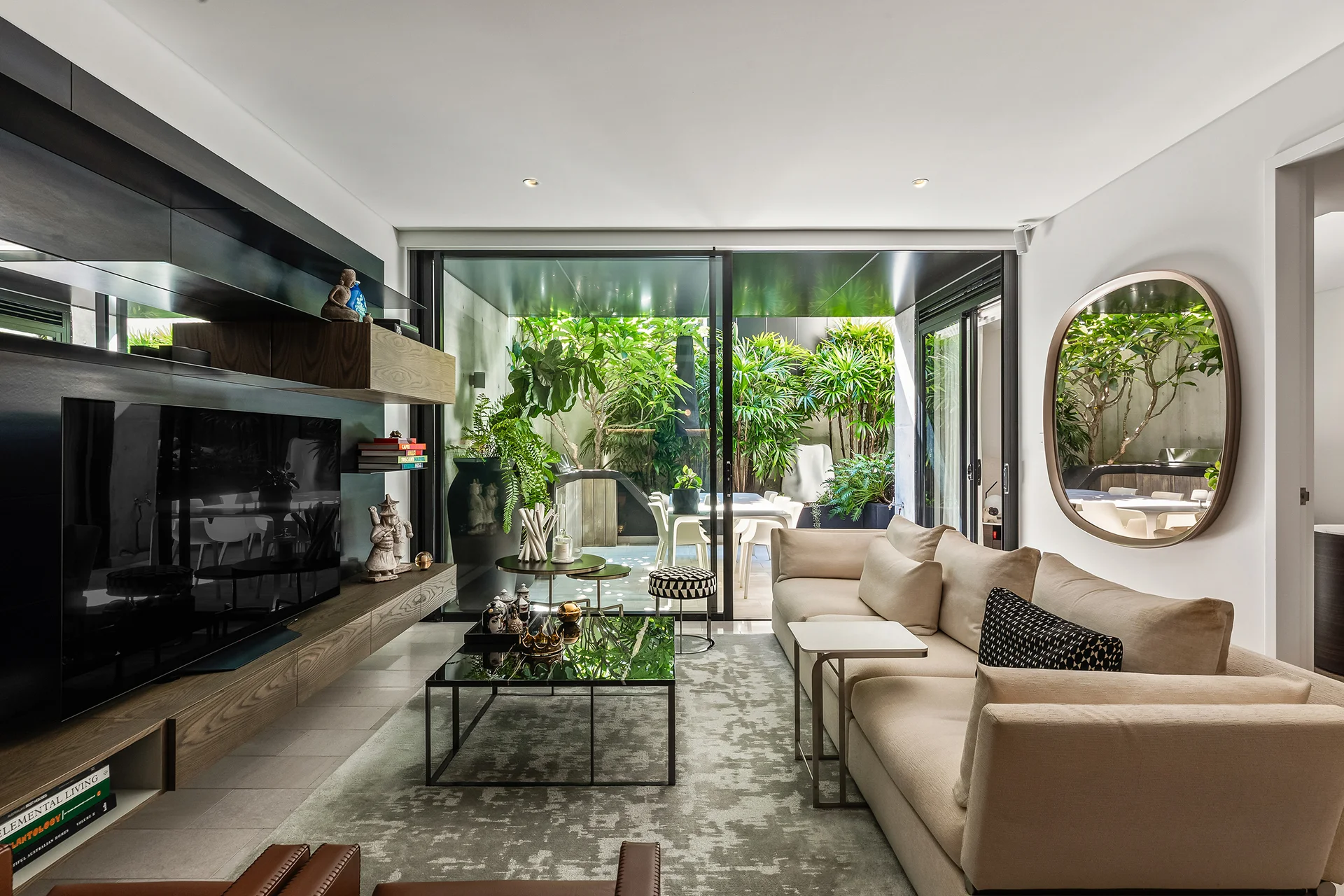 201/161 Brougham Street, Potts Point, NSW 2011
