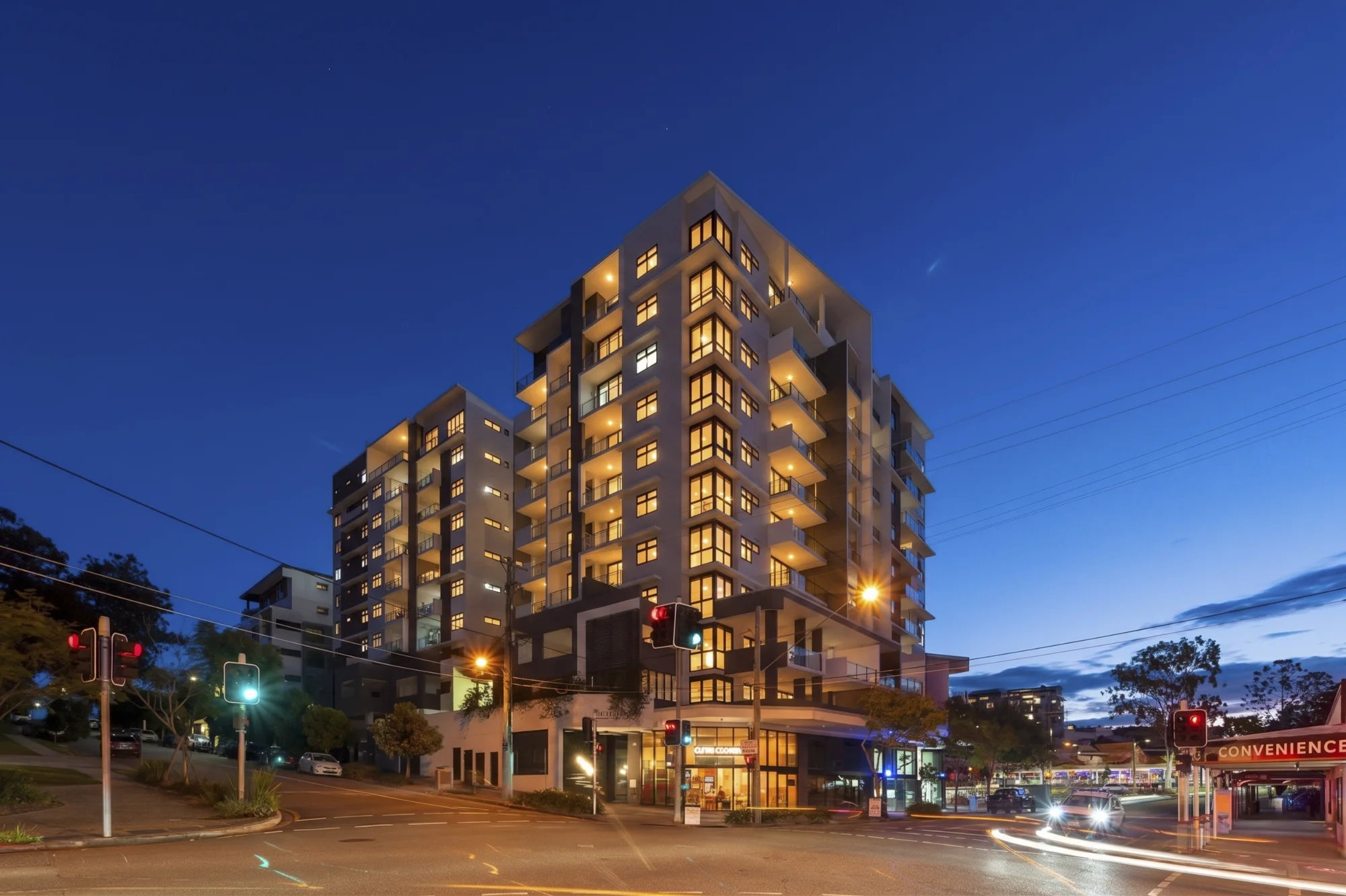 2112/181 Clarence Road, Indooroopilly, Qld 4068