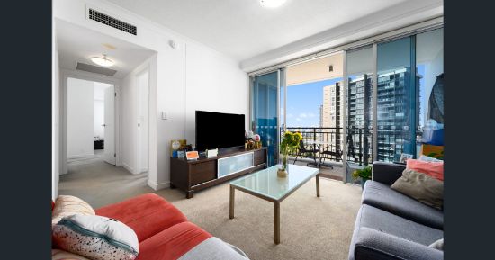 22702/5 Lawson Street, Southport, Qld 4215