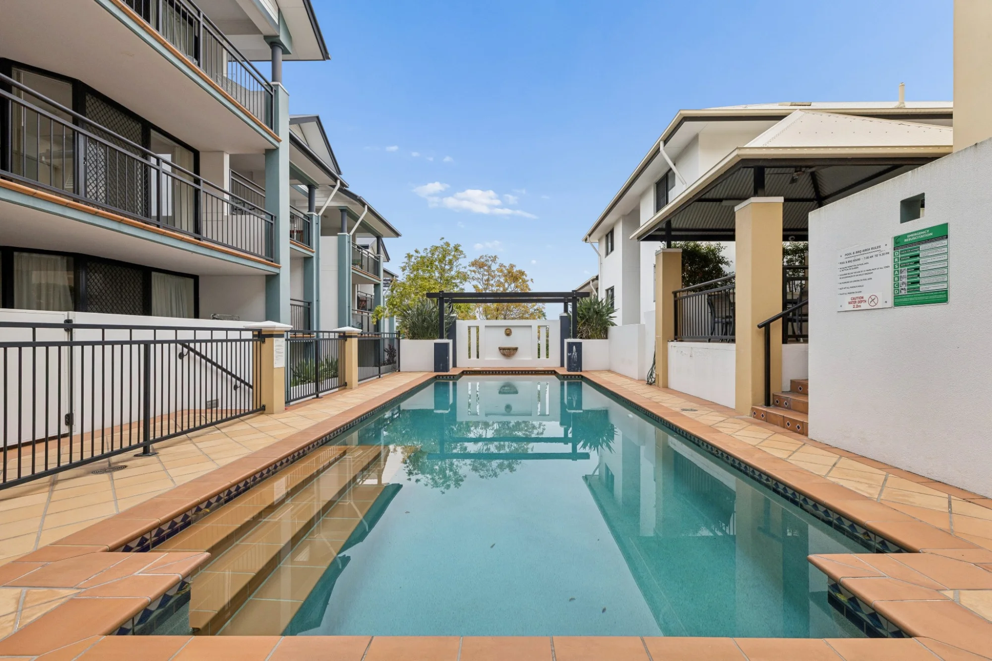 24/2 St Pauls Terrace, Spring Hill, Qld 4000