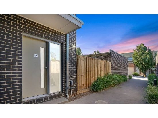24/5 Thomas Carr Drive, Tarneit, Vic 3029