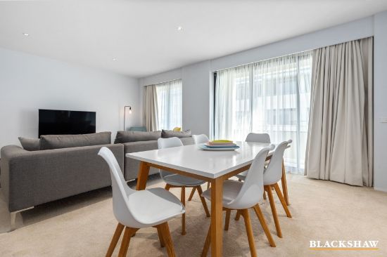 24/7 Sydney Avenue, Barton, ACT 2600