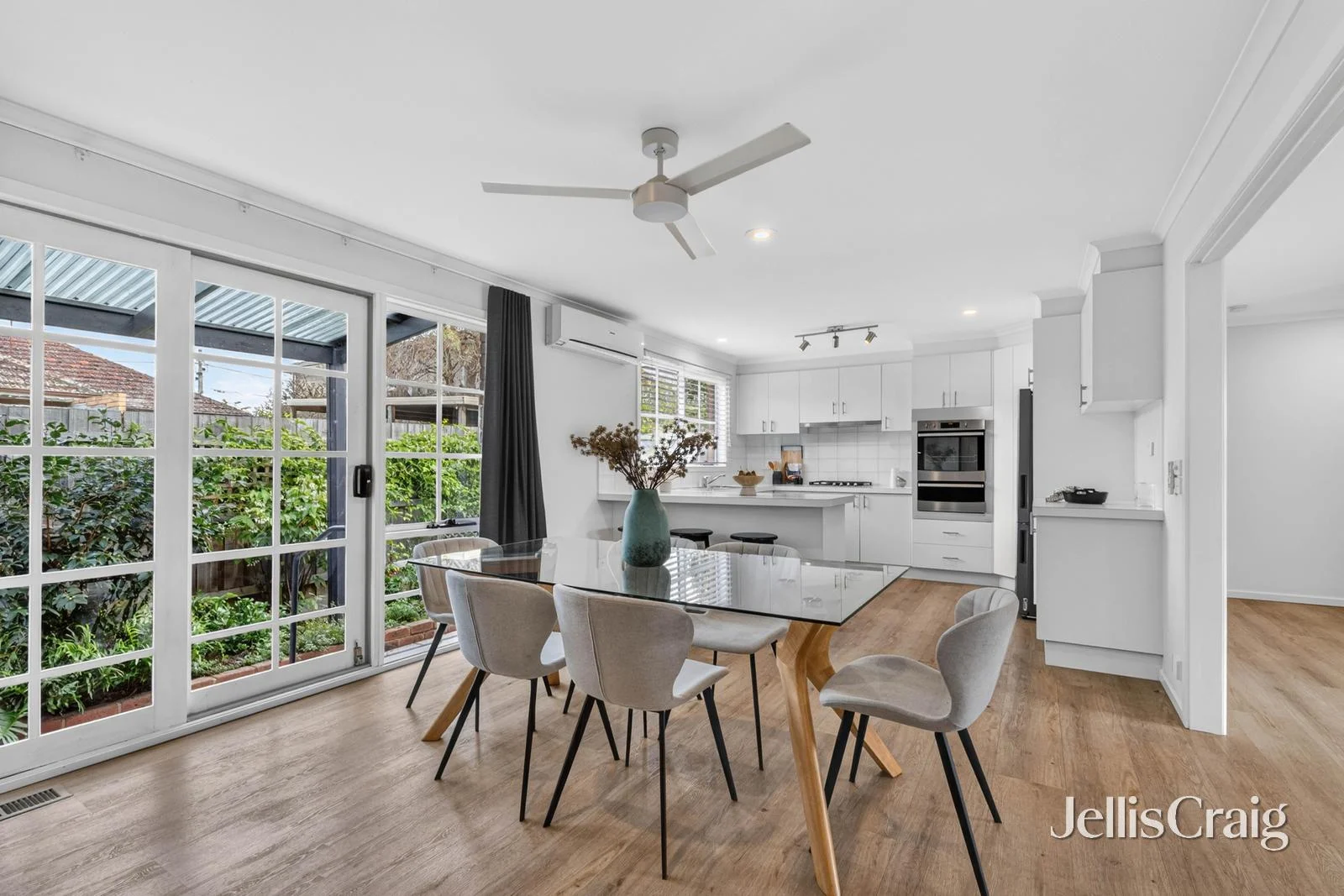 24B St James Avenue, Bentleigh, Vic 3204