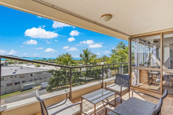26/2 Eshelby Drive, Cannonvale, Qld 4802