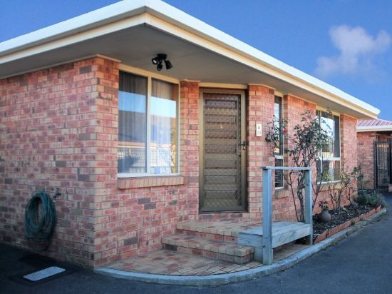 3/120A Steele Street, Devonport, Tas 7310