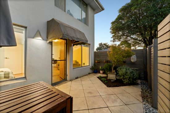 3/14 Jurga Court, Seaholme, Vic 3018