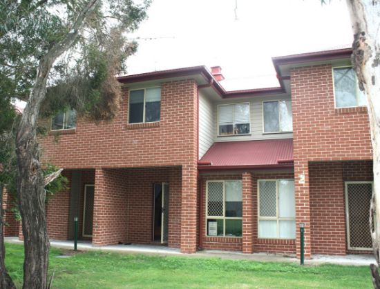 3/191 Warwick Road, Churchill, Qld 4305