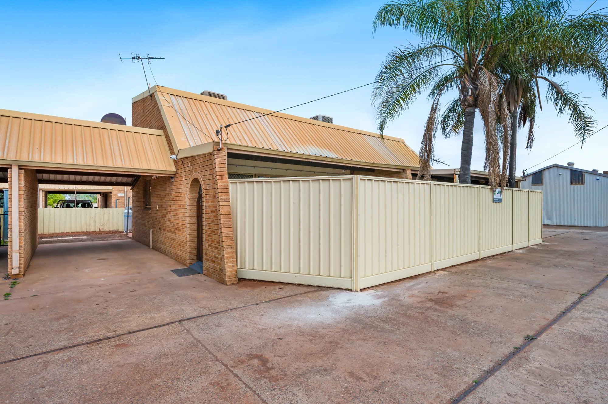 3/2 Carrington Street, South Kalgoorlie, WA 6430