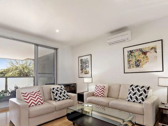 3/2A Rogers Avenue, Brighton East, Vic 3187