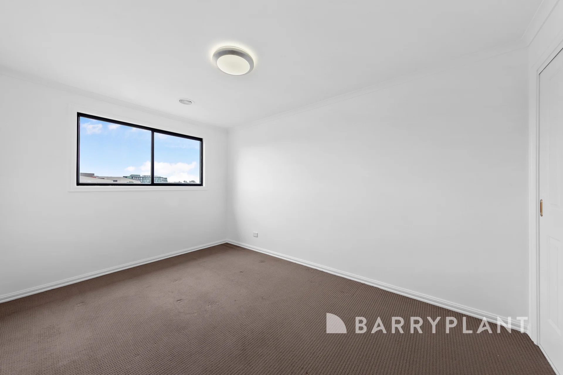 3/7 Topaz Place, St Albans, Vic 3021