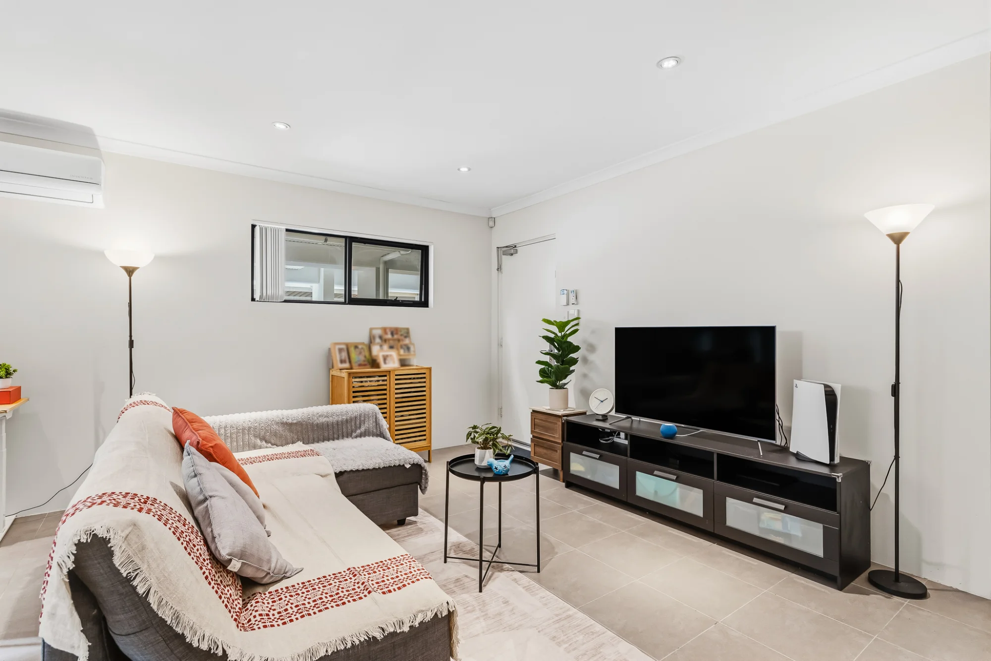 30/11 Rowlands Street, Kewdale, WA 6105