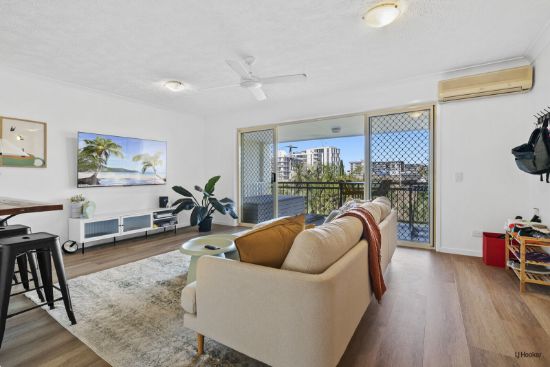 30/1198 Gold Coast Highway, Palm Beach, Qld 4221