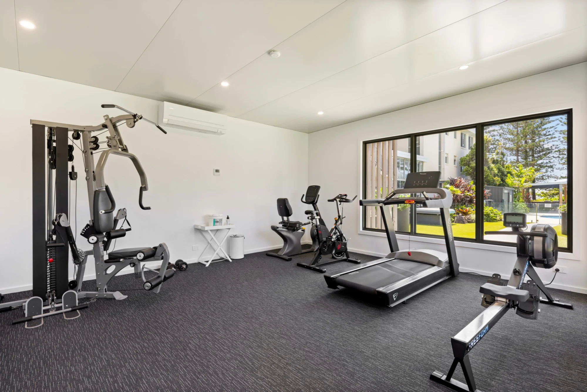 30/146 The Esplanade, Burleigh Heads QLD 4220