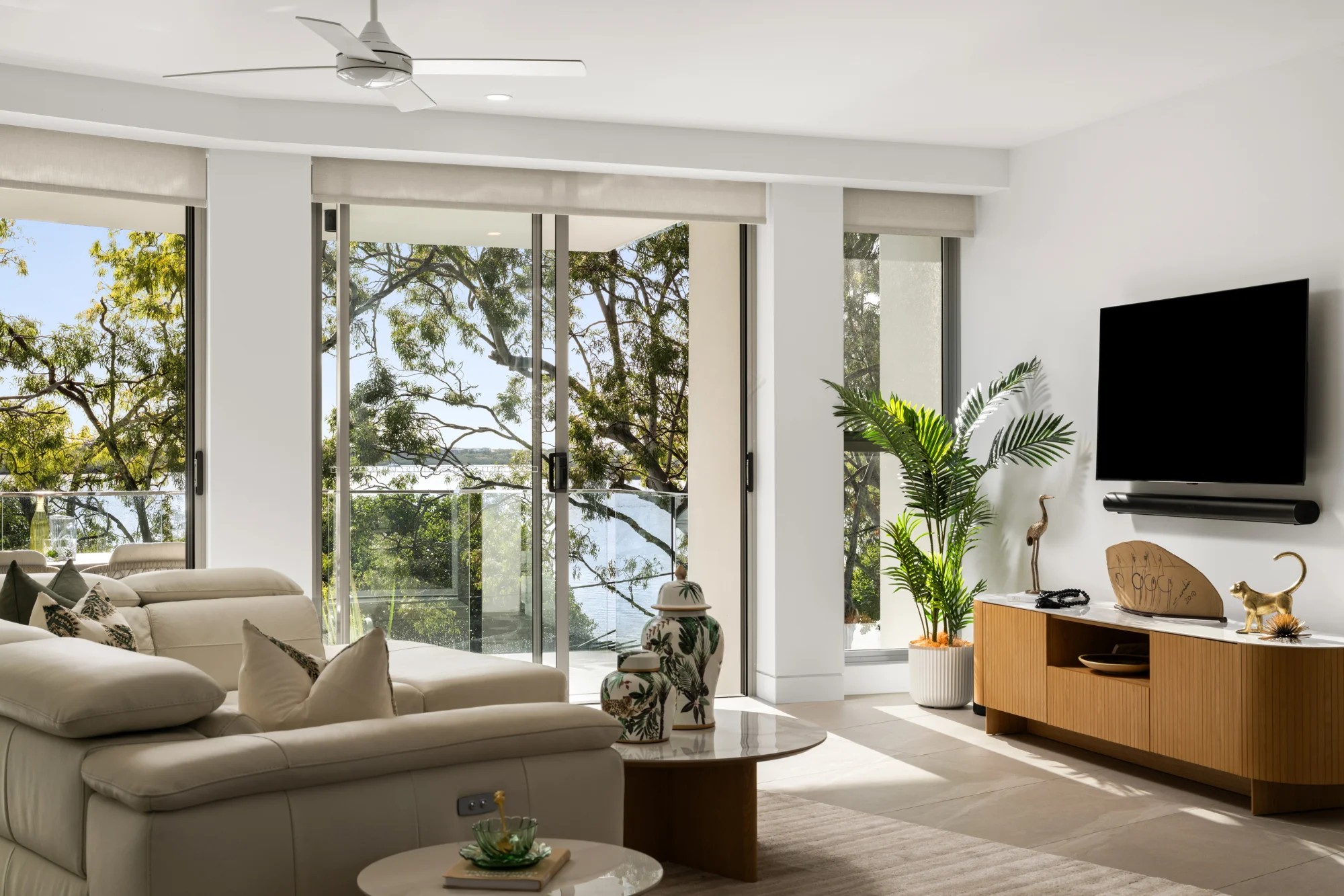 301/10 Picnic Point Esplanade, Maroochydore, Qld 4558