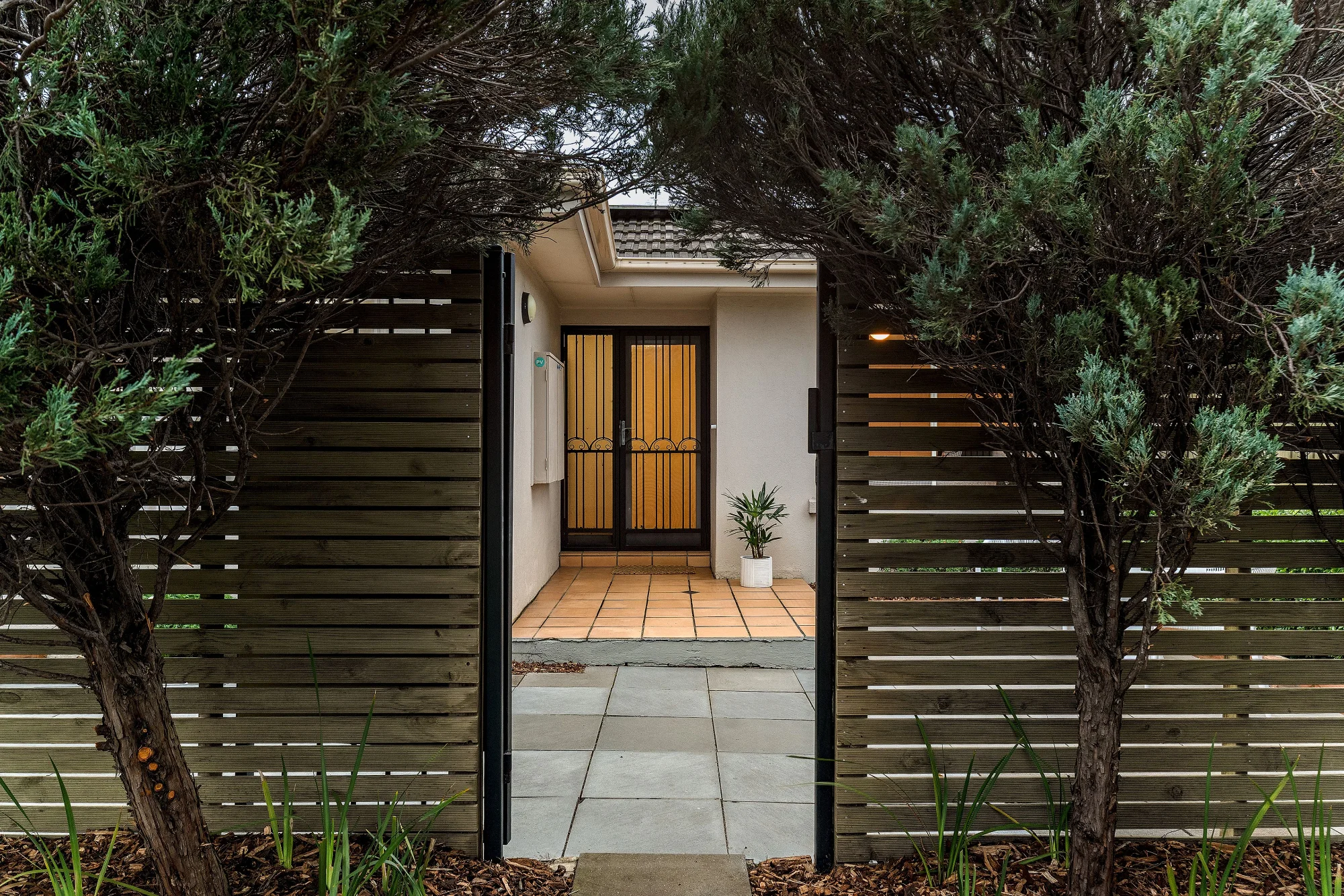 304C Warrigal Road, Cheltenham VIC 3192