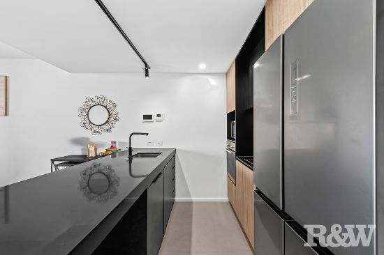308/19 Deshon Street, Woolloongabba, Qld 4102