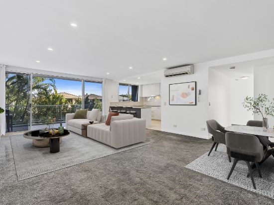 3202/2 Activa Way, Hope Island, Qld 4212
