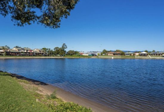 Unit 36 22 Barbet Place, Burleigh Waters, Qld 4220