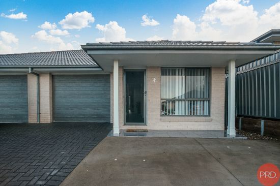 3b Lancaster Street, Thornton, NSW 2322