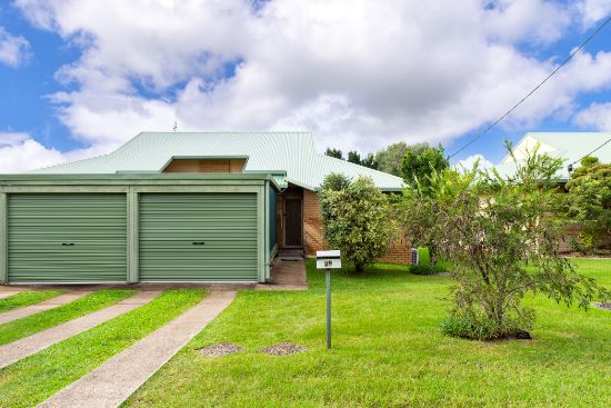 3B Lilly Street, Southside, Qld 4570