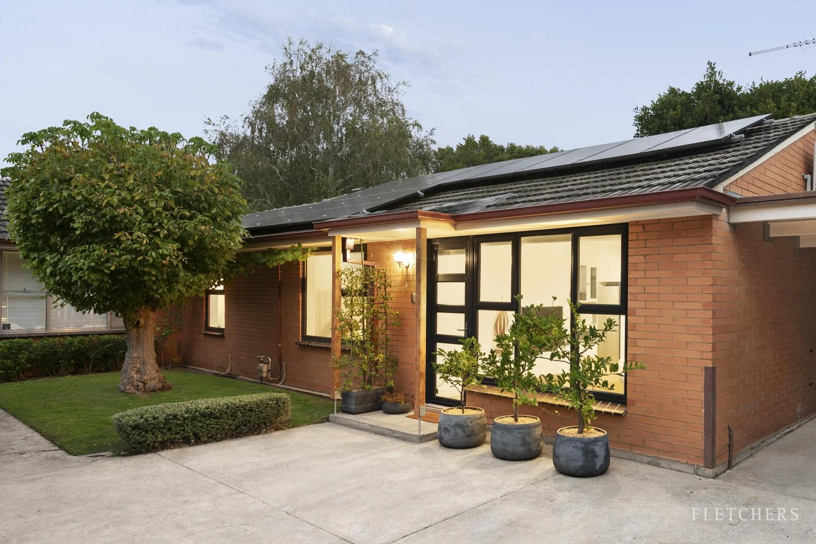 4/11 Warrigal Road, Surrey Hills, Vic 3127