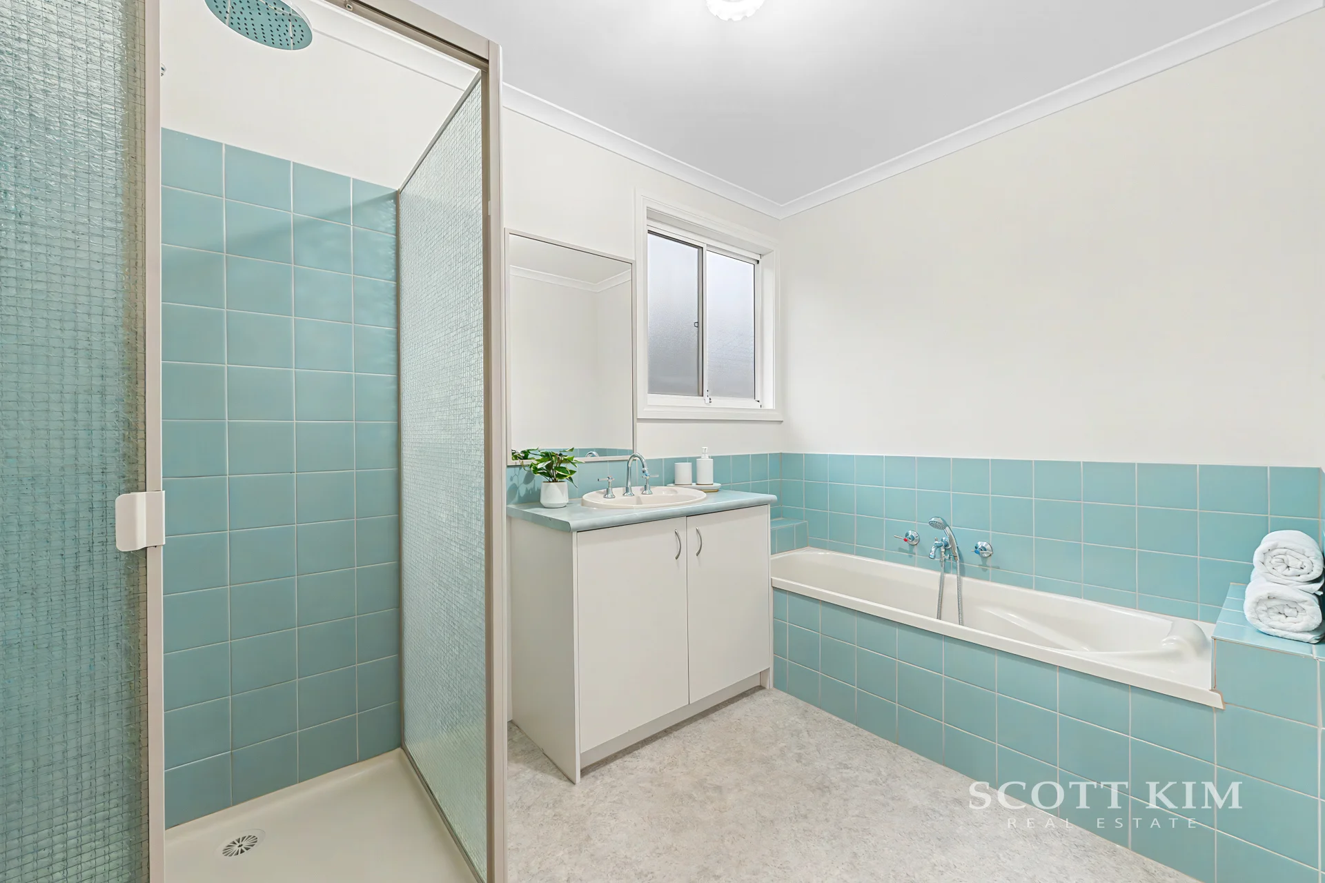 4/16 White Avenue, Bayswater North, Vic 3153
