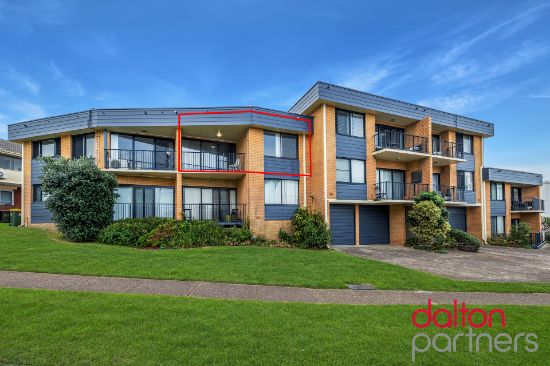 4/2 Scenic Drive, Merewether, NSW 2291