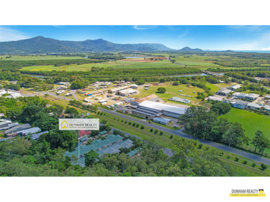 4/3-9 Stratford Parade, Stratford, Qld 4870