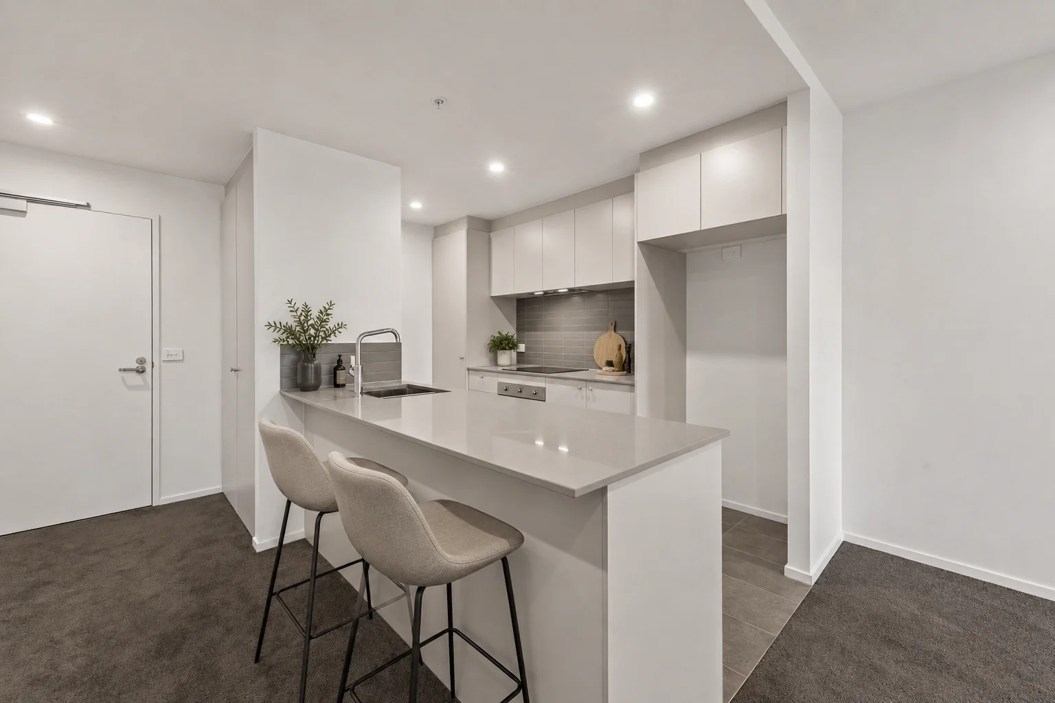 4/3 Nanango Way, Watson, ACT 2602