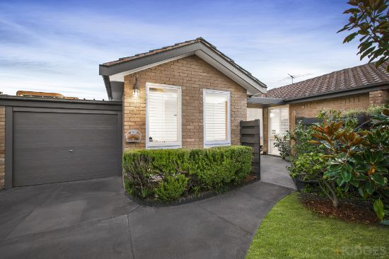 4/3 Oak Grove, Brighton, Vic 3186