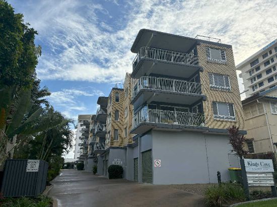 4/33 Burgess Street, Kings Beach, Qld 4551