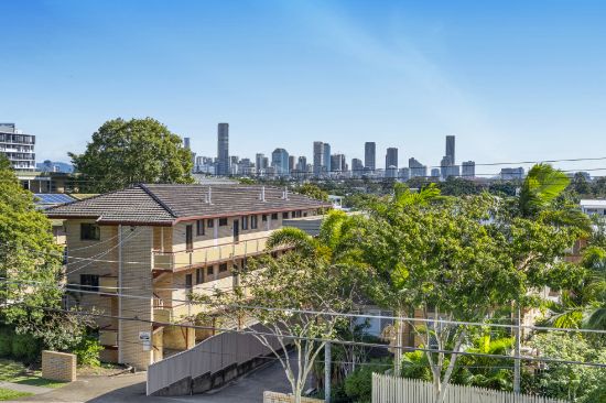4/35 Kitchener Street, Coorparoo, Qld 4151