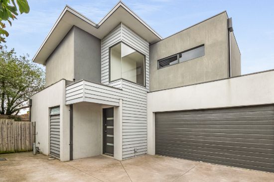 4/51 Van Ness Avenue, Mornington, Vic 3931