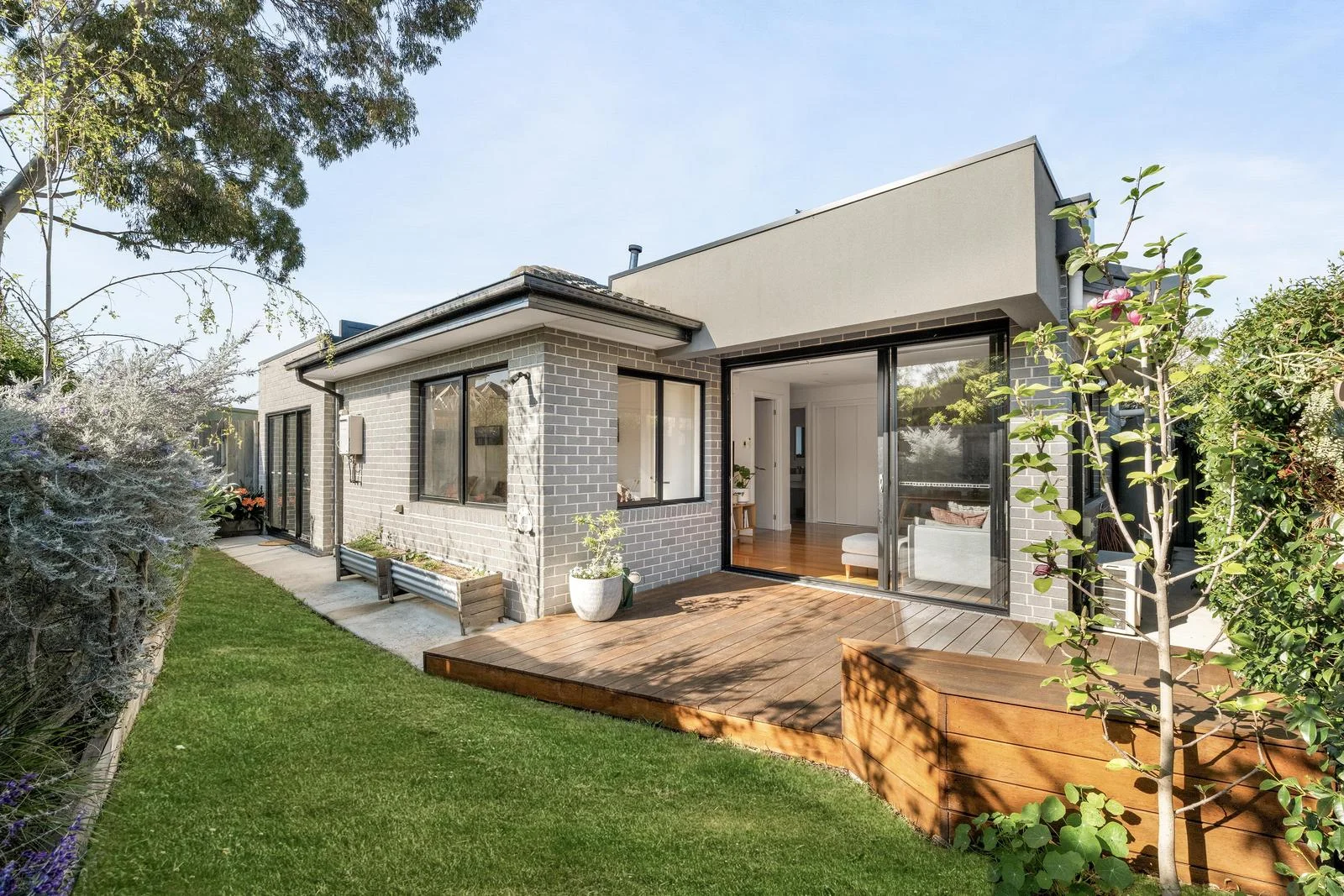 4/7 Darlington Grove, Coburg, Vic 3058
