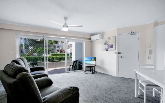 40/36 Australia Avenue, Broadbeach, Qld 4218