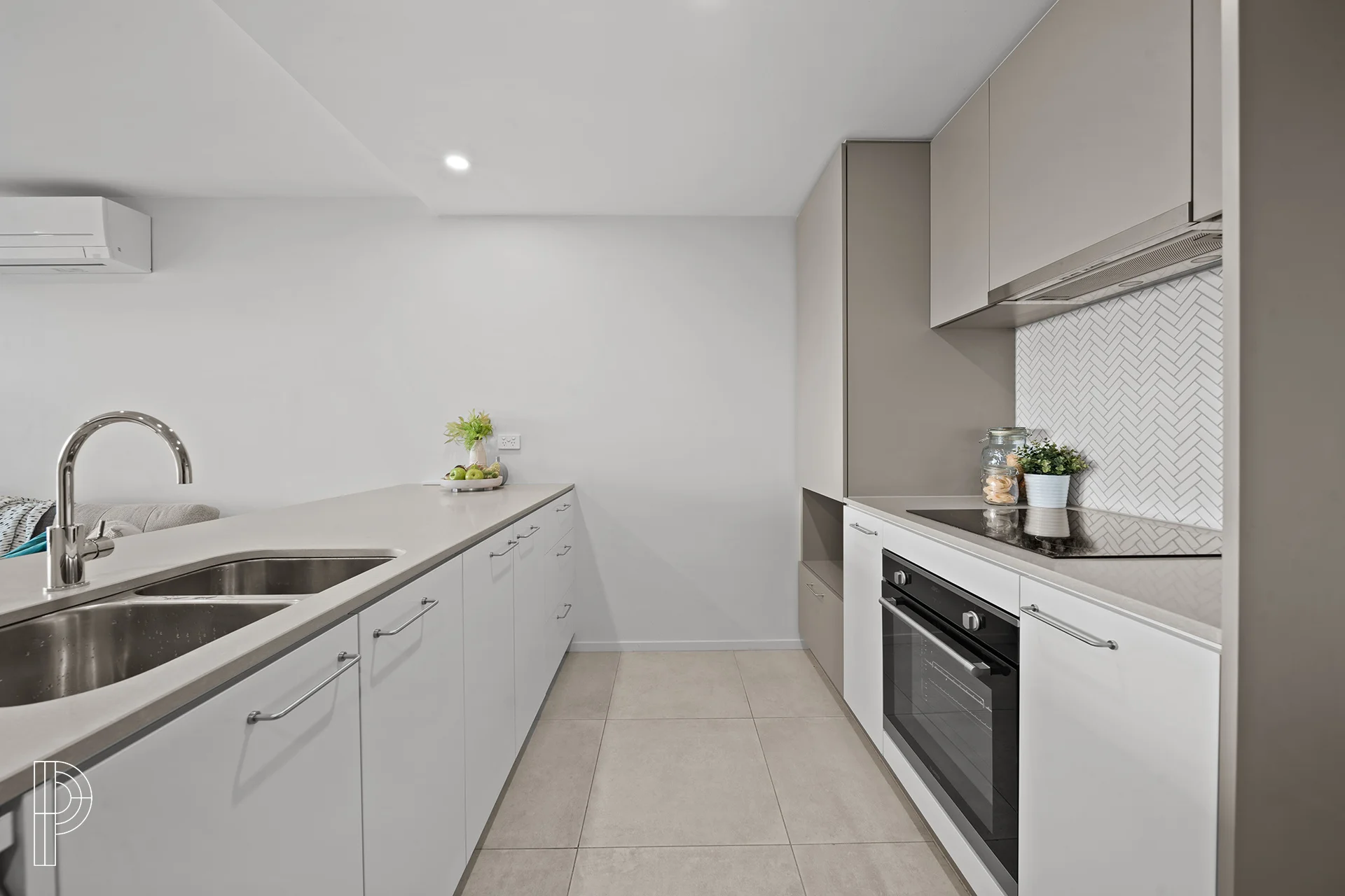406/38 Oakden Street, Greenway, ACT 2900