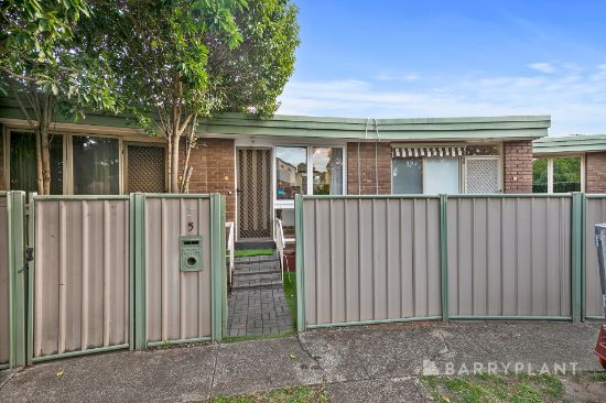 5/1 Gracedale Court, Strathmore, Vic 3041