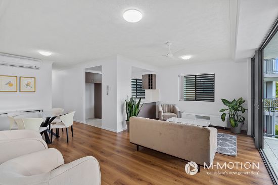 54/2 Acacia Court, Robina, Qld 4226