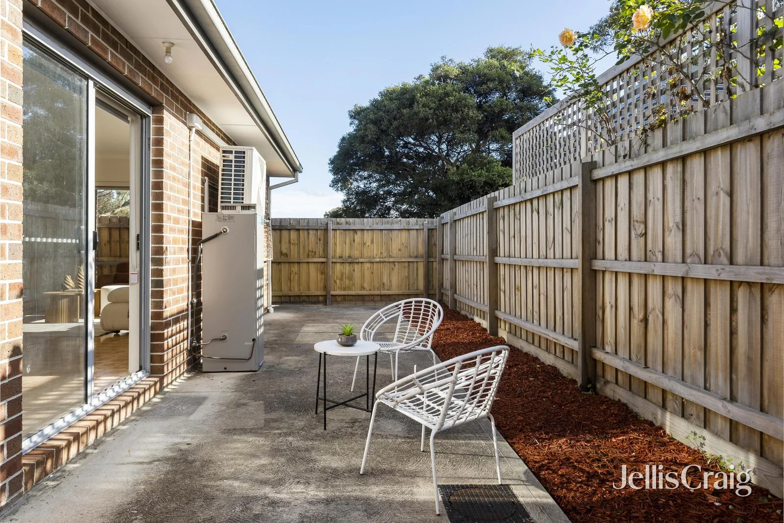 6/2-4 Mckerchar Street, Glenroy, Vic 3046