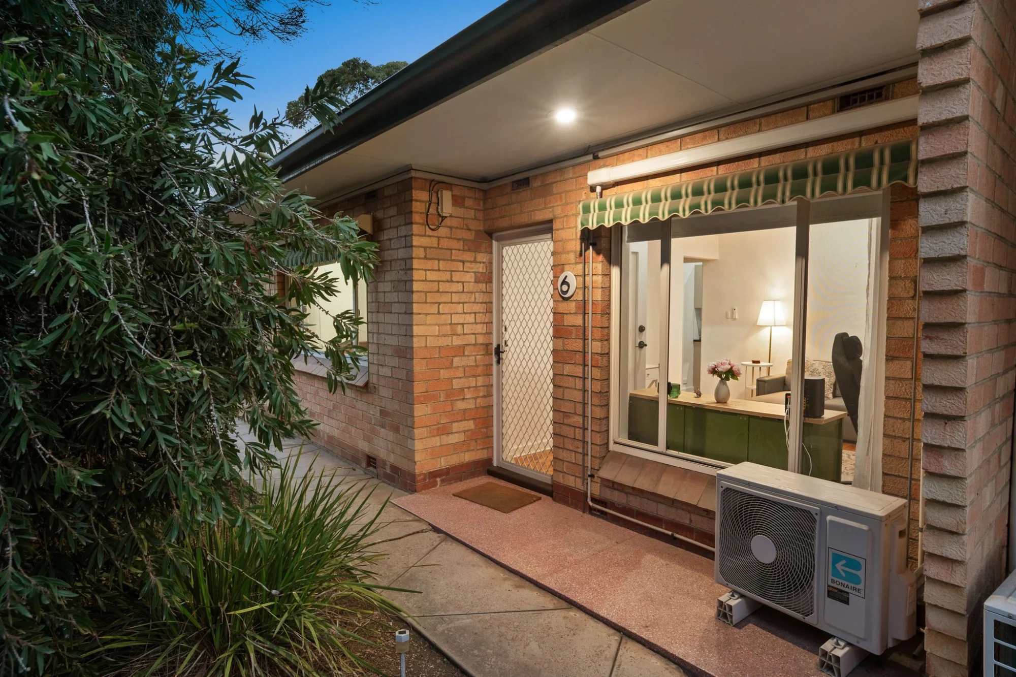 6/635 South Road (Facing Aroha Tce), Black Forest SA 5035