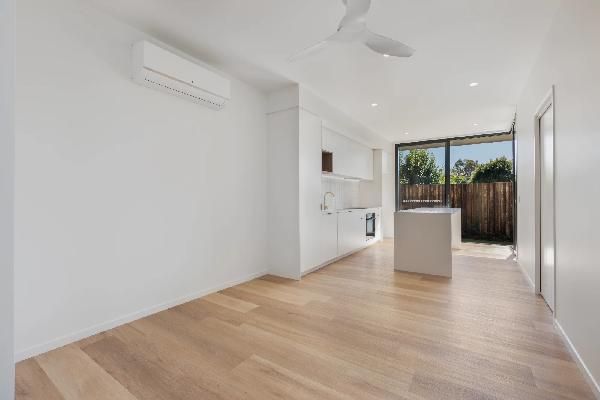 6/8 Jarnahill Drive, Mount Coolum, Qld 4573